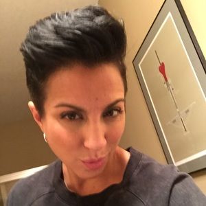 Meet your Posher, Nannette